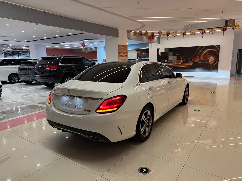 MERCEDES-BENZ C CLASS