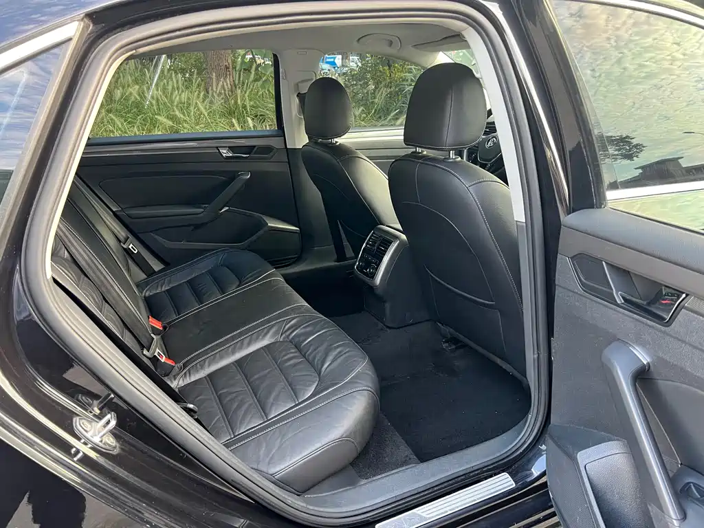 Volkswagen Passat — миниатюра 15