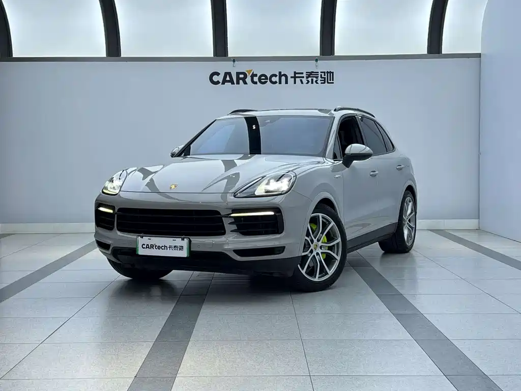 Porsche Cayenne Hybrid