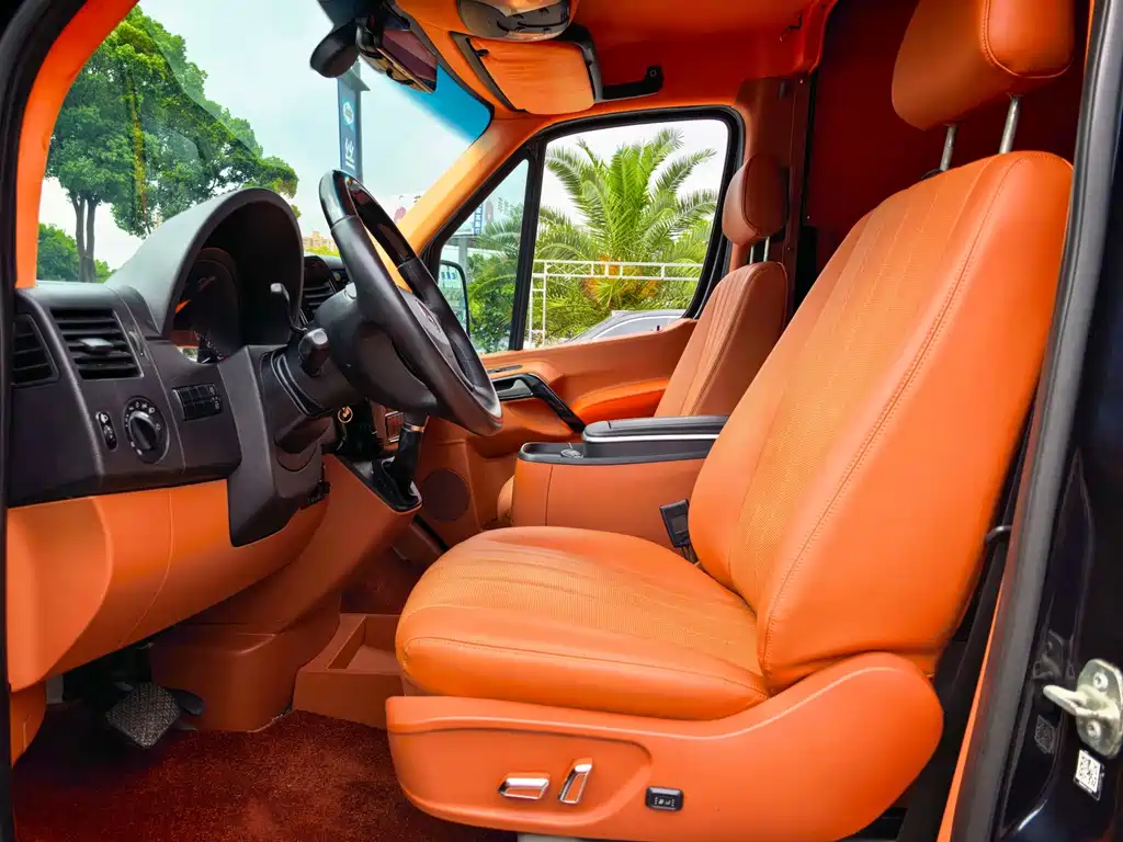 Mercedes-Benz Sprinter — миниатюра 9