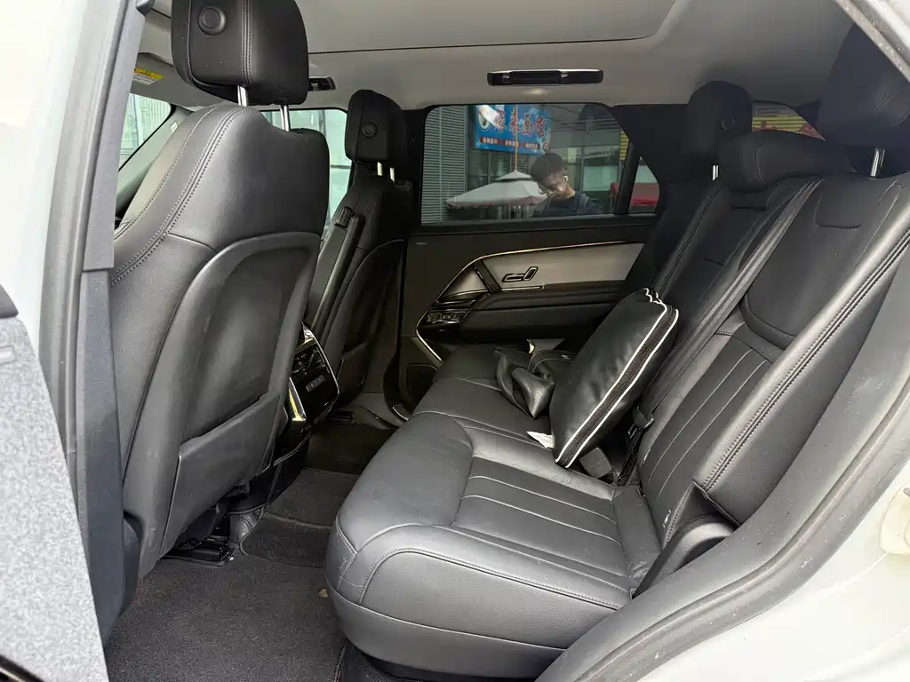 Land Rover Sport — миниатюра 8