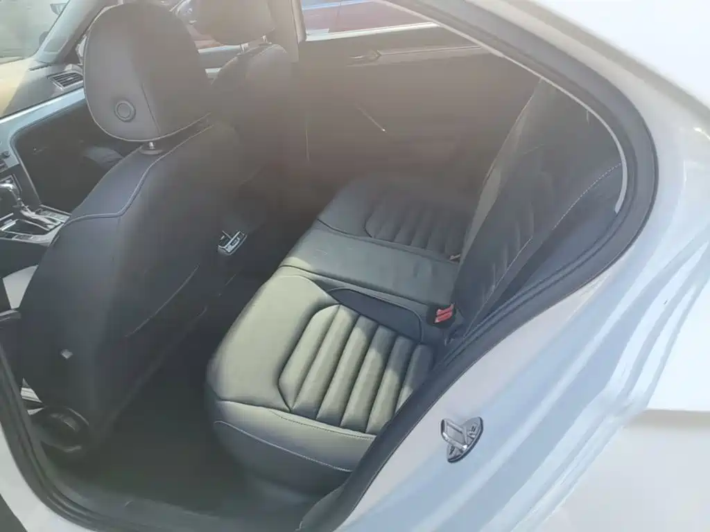 Volkswagen Lamando — миниатюра 17
