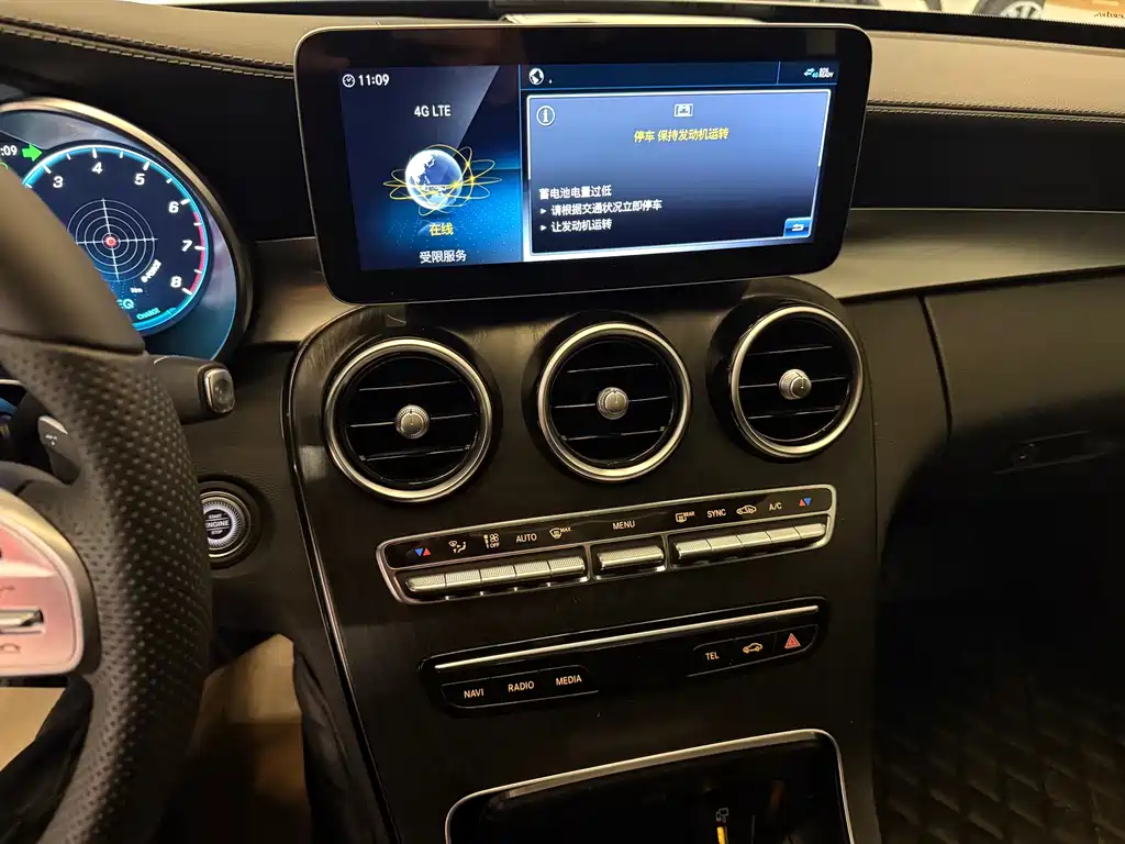 MERCEDES-BENZ C CLASS