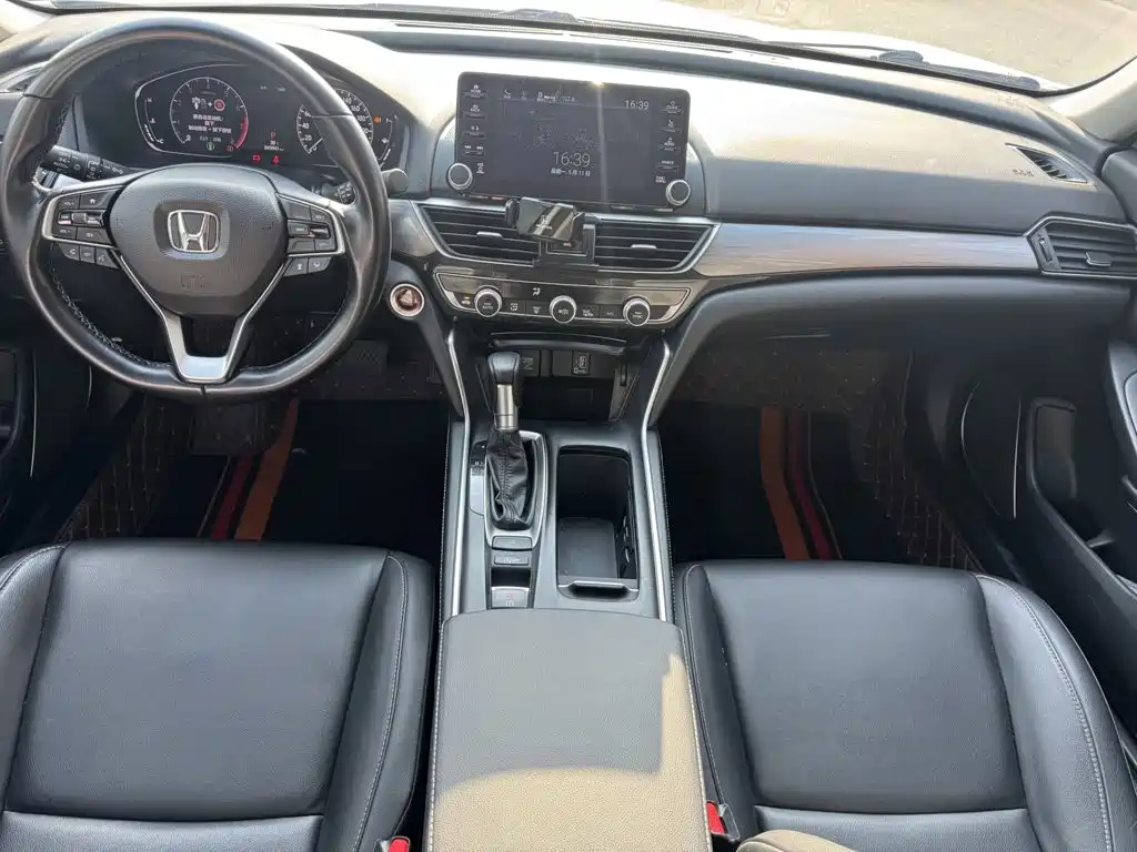 Honda Inspire — миниатюра 8
