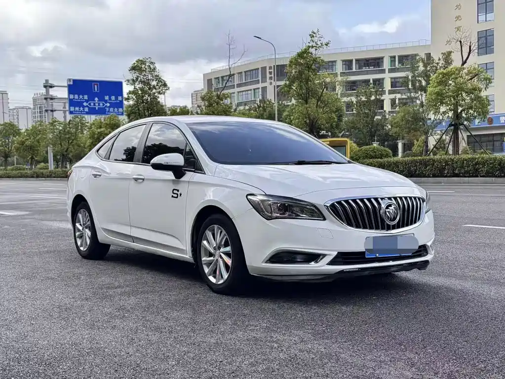 Buick Verano — миниатюра 3