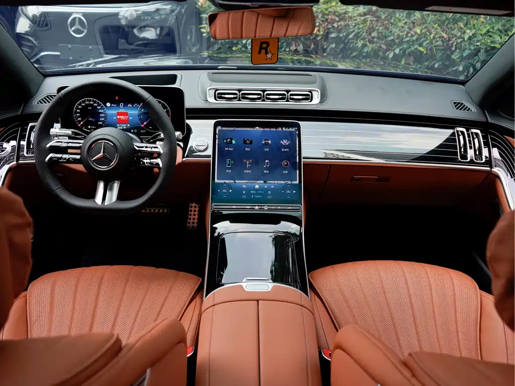 Mercedes-Benz S-Class — миниатюра 14