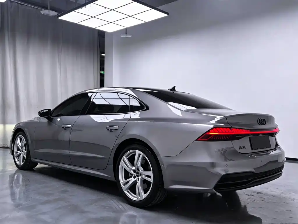 Audi A7L — миниатюра 14