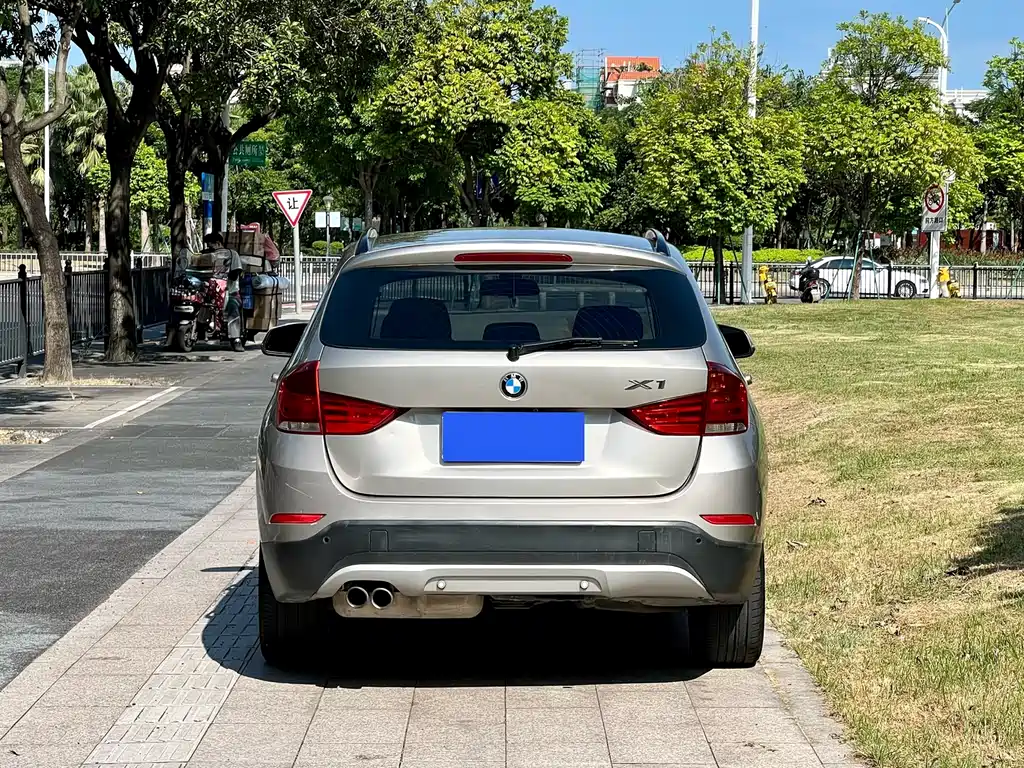 BMW X1 — миниатюра 3