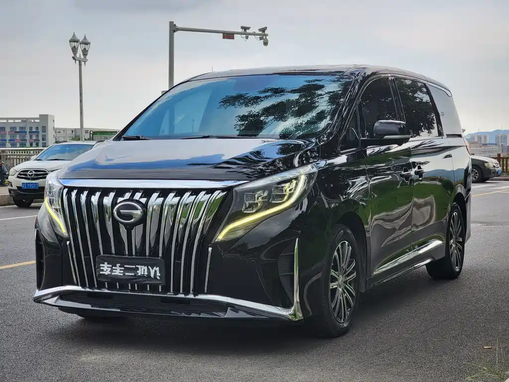 GAC Motor Trumpchi M8