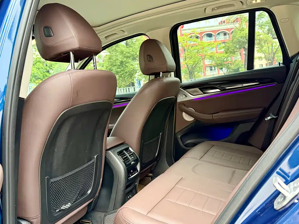 BMW X3 — миниатюра 7