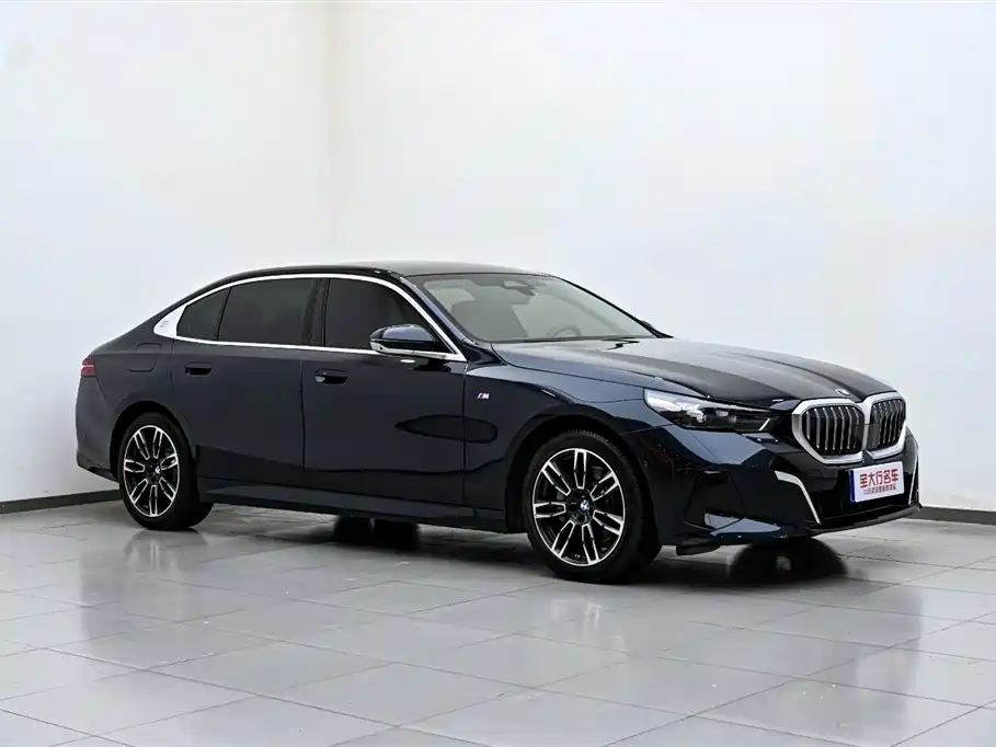 BMW 5 Series 5 2024 530Li Lead M Sport