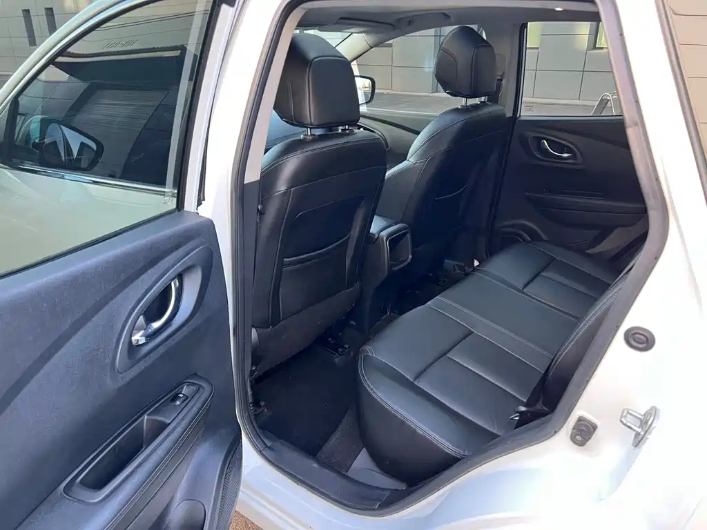 Renault Kadjar — миниатюра 7