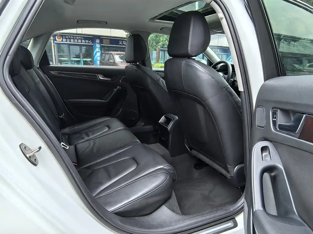 Audi A4L — миниатюра 6