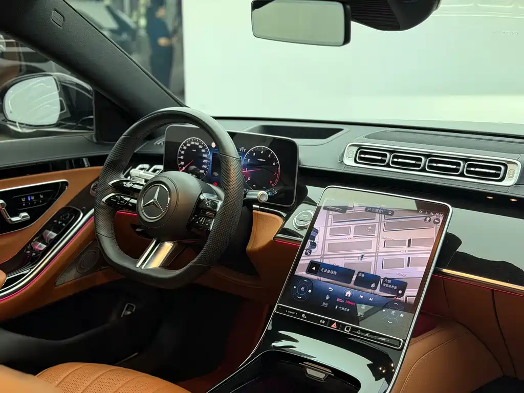 Mercedes-Benz S-Class — миниатюра 7