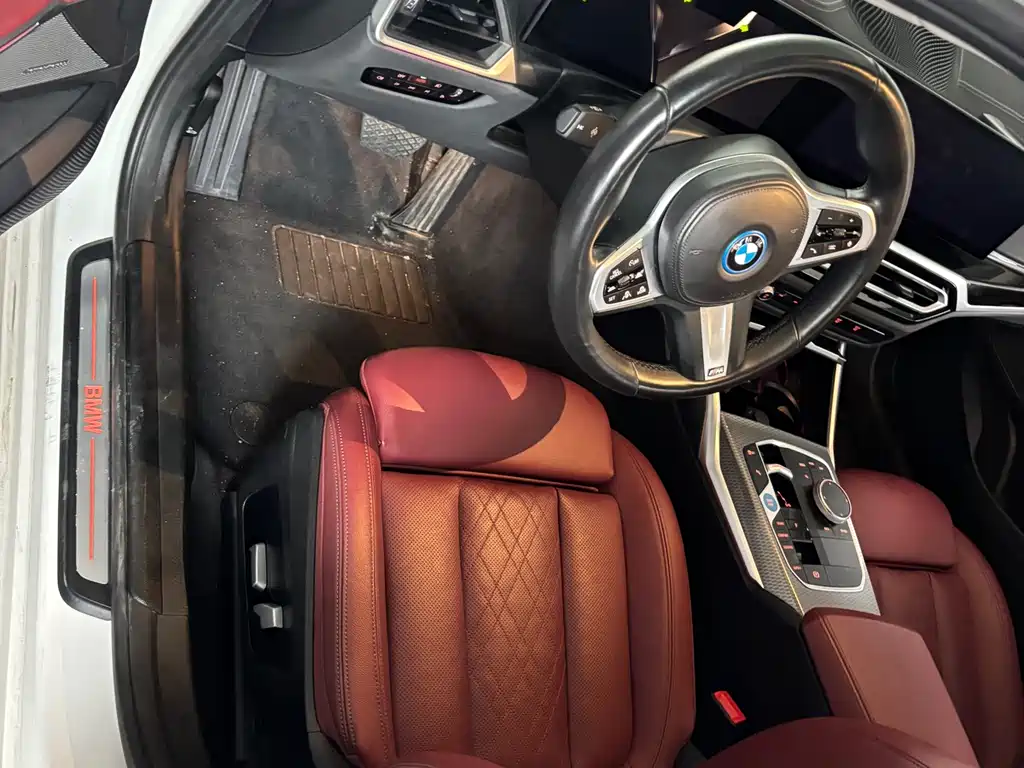BMW i3 2023 eDrive 40 L