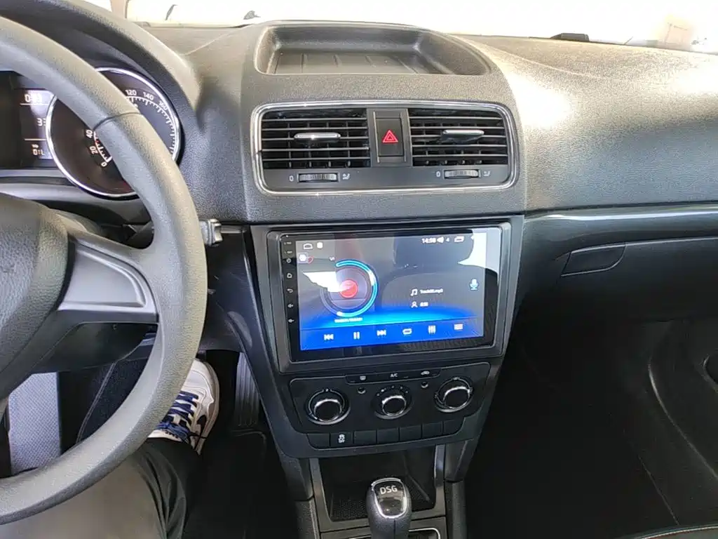 Skoda Yeti — миниатюра 13