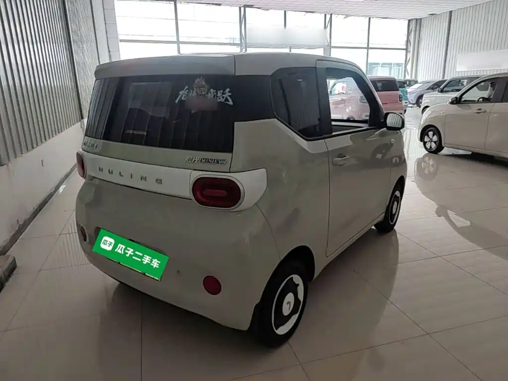 Wuling MINIEV — миниатюра 7