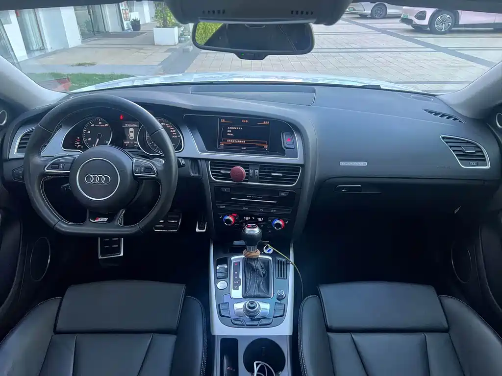 Audi S5 — миниатюра 8