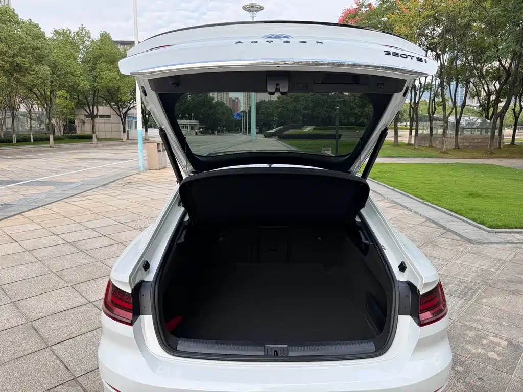 Volkswagen CC — миниатюра 13