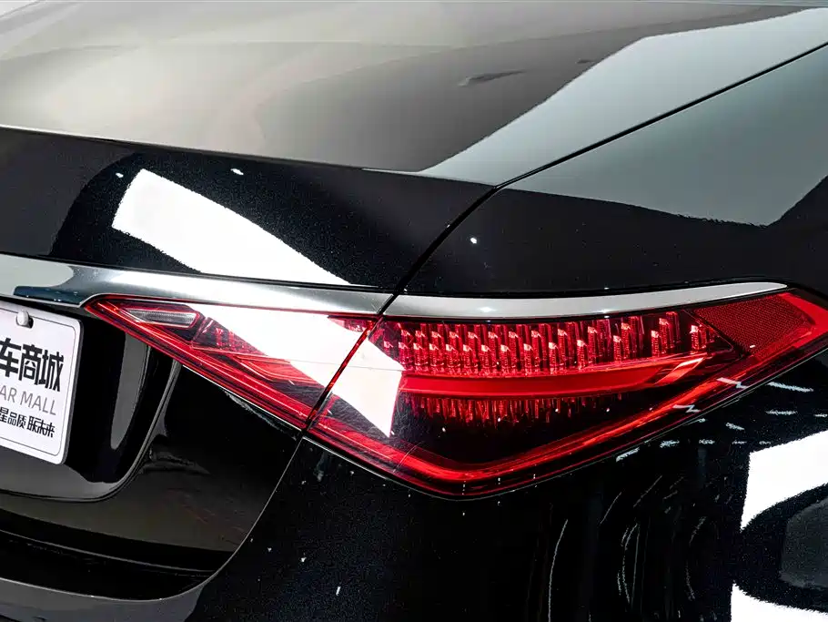 Mercedes-Benz S-Class — миниатюра 8