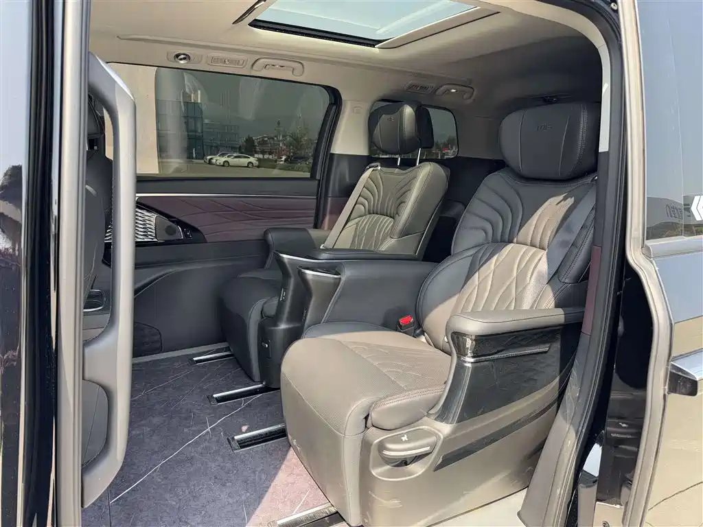 GAC Motor Trumpchi M8 — миниатюра 11