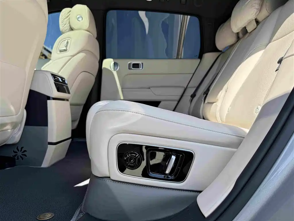 Li Auto Li L7 — миниатюра 16
