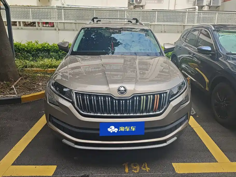 Skoda Kodiaq 2018 TSI330 7 мест Luxury