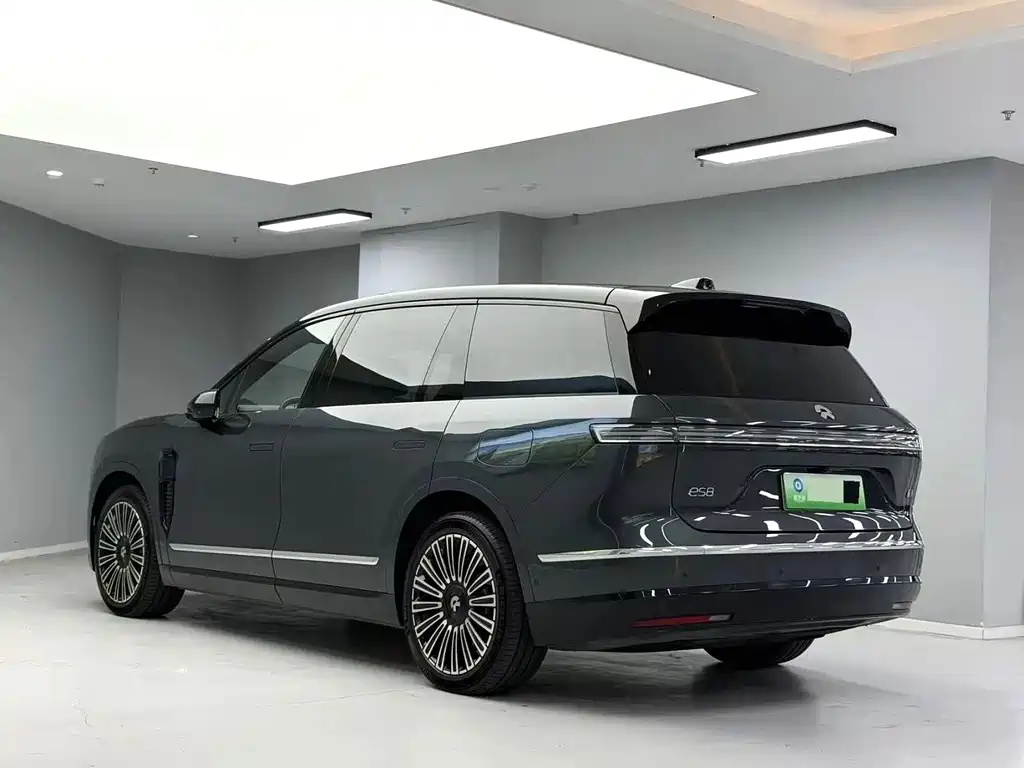 NIO ES8 — миниатюра 9