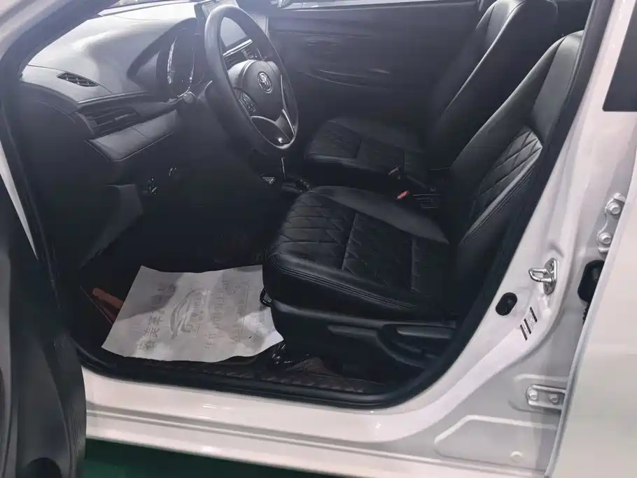Toyota Vios — миниатюра 9