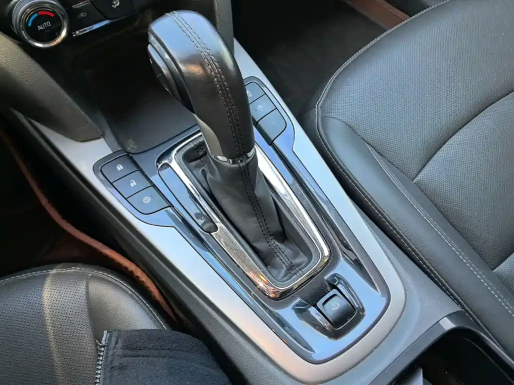 Chevrolet Malibu — миниатюра 14