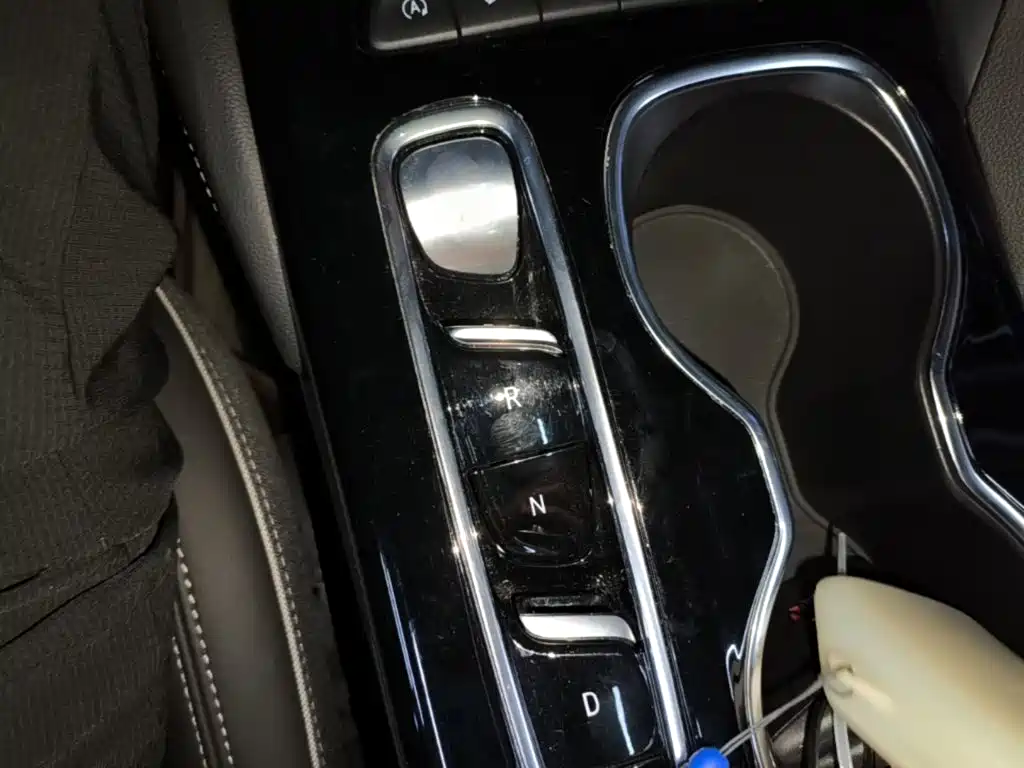 Buick Envision Plus — миниатюра 13
