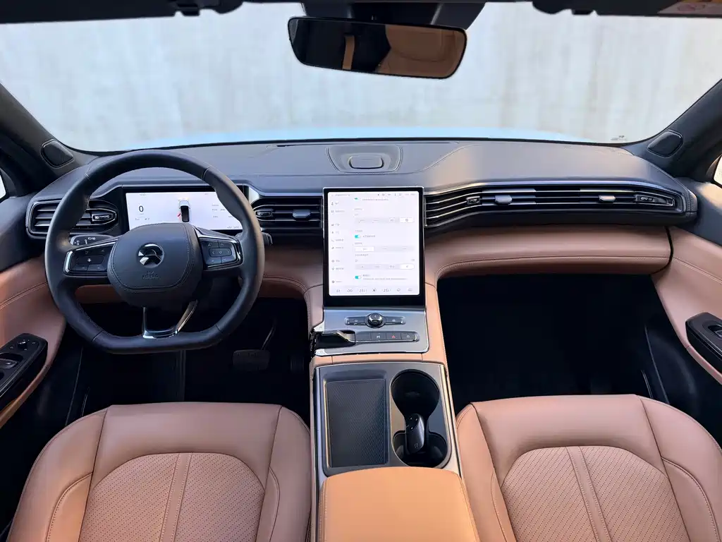 NIO ES6 — миниатюра 17