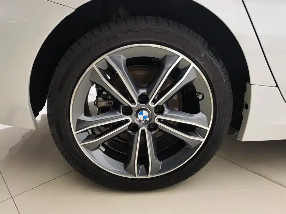 BMW 1 Series — миниатюра 6