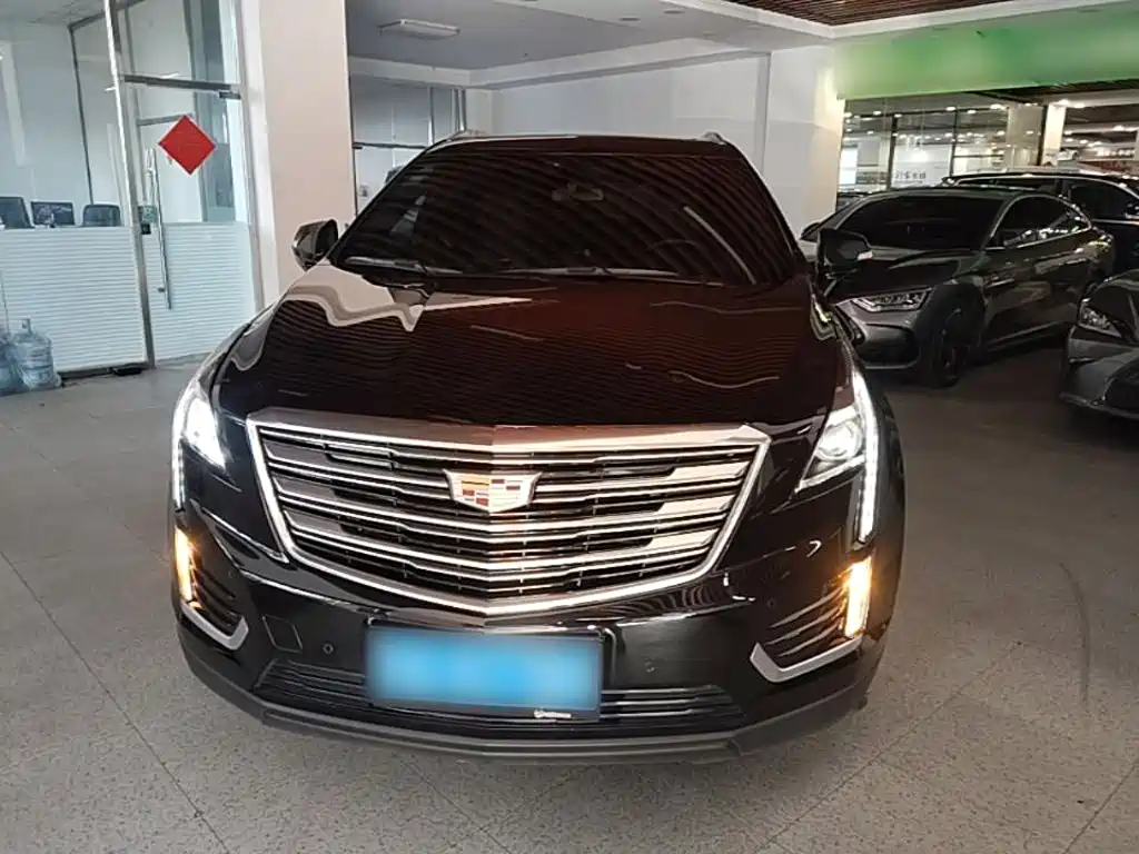 Cadillac XT5 — миниатюра 3