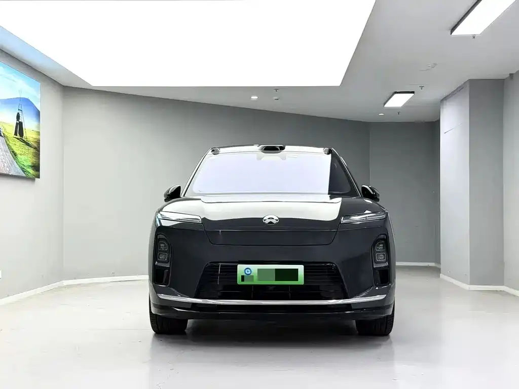 NIO ES8 — миниатюра 2