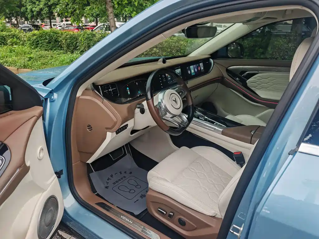 Voyah Free 2021 Luxury