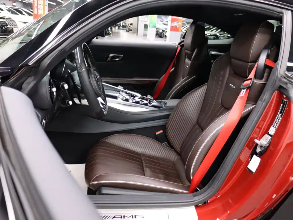 Mercedes-Benz AMG GT — миниатюра 8