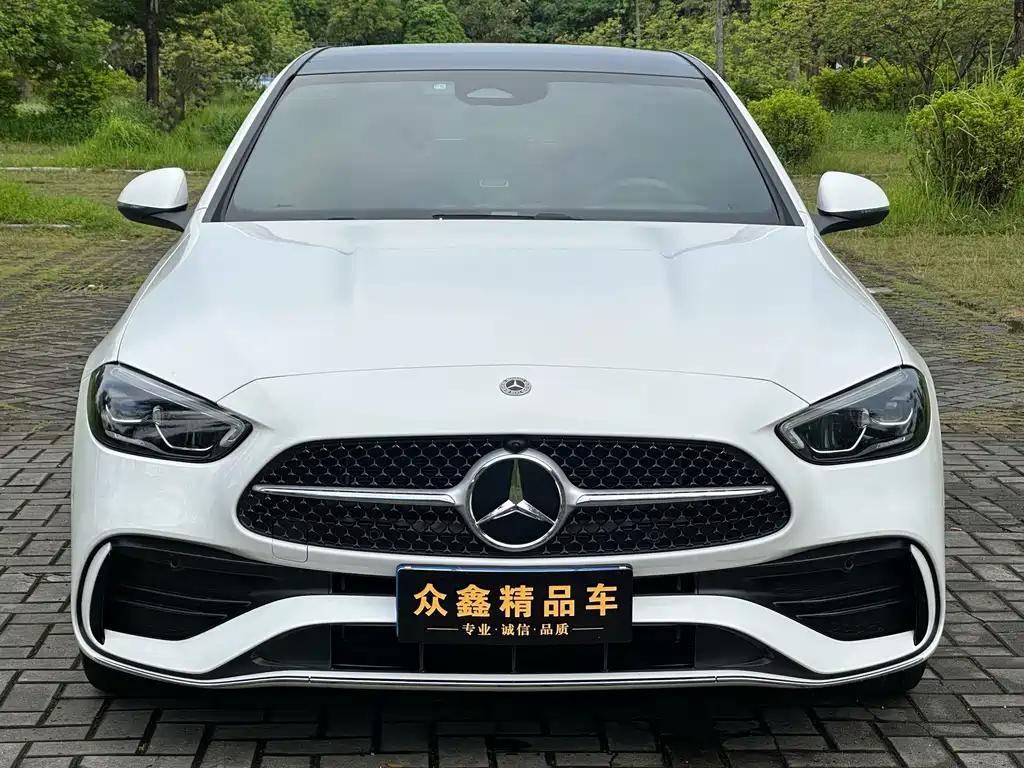 Mercedes-Benz C-Class — миниатюра 2