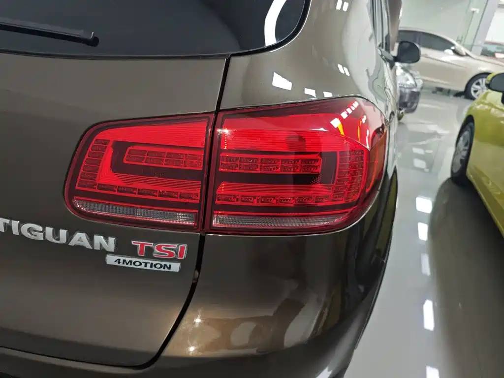 Volkswagen Tiguan — миниатюра 8