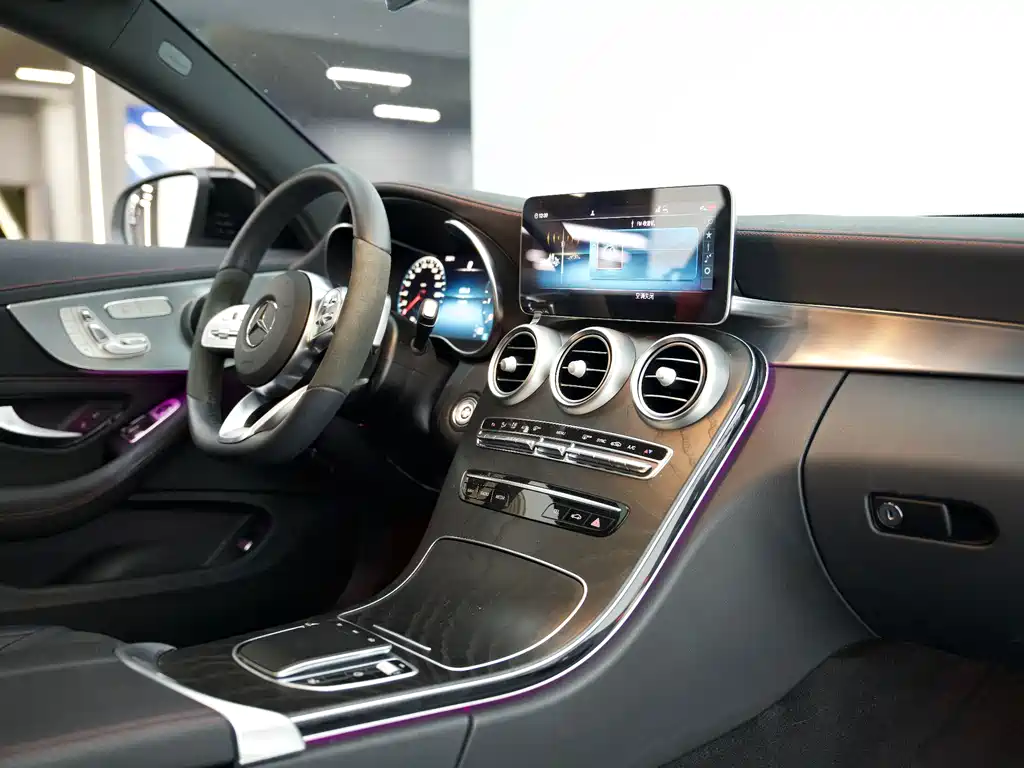 Mercedes-Benz C-Class (Import) — миниатюра 4