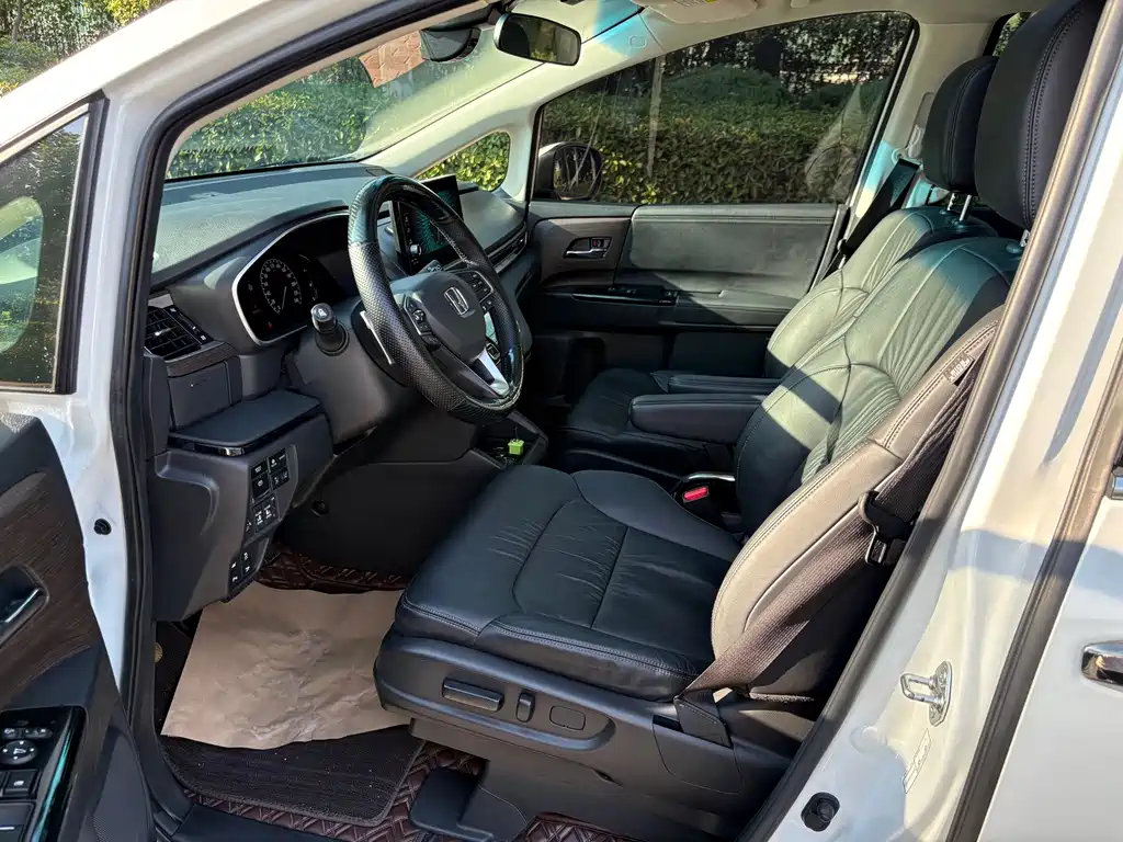 Honda Odyssey — миниатюра 6