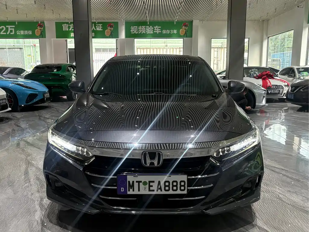 Honda Accord — миниатюра 2