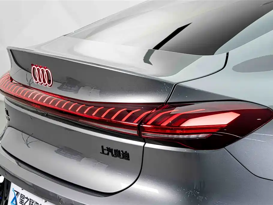 Audi A5L Sportback — миниатюра 8