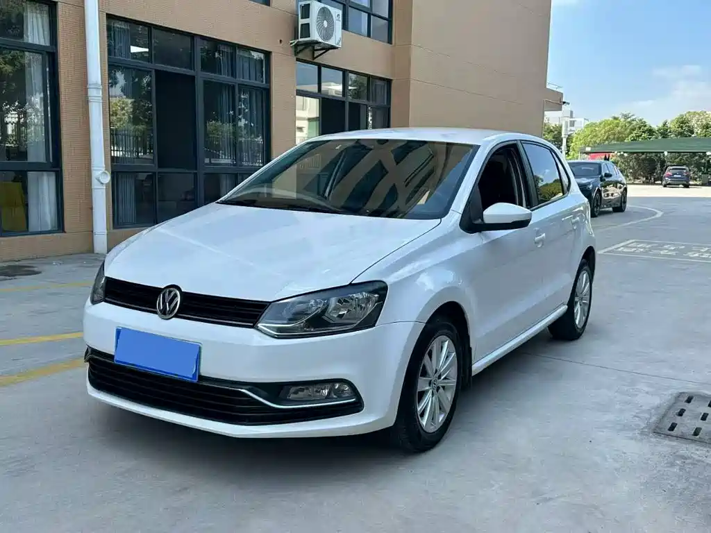 Volkswagen Polo 2015