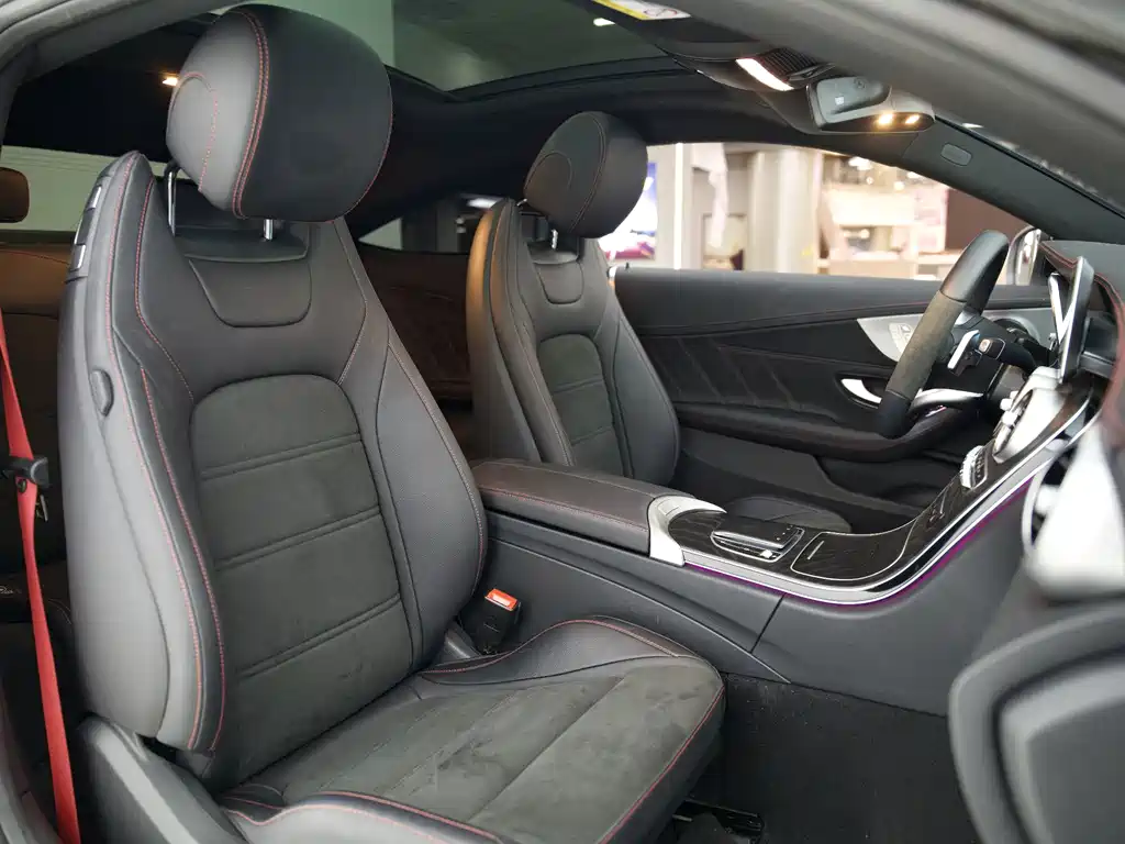 Mercedes-Benz C-Class (Import) — миниатюра 10