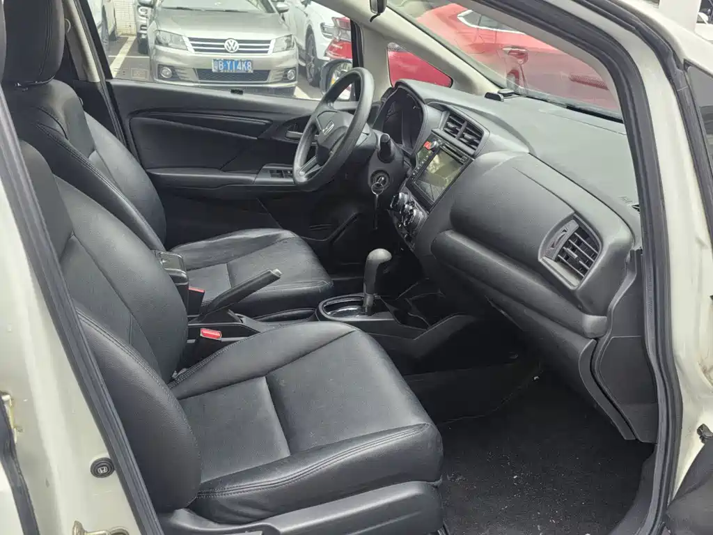 Honda Fit — миниатюра 19