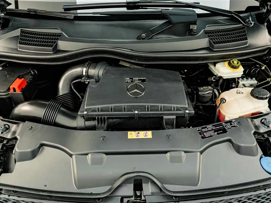 Mercedes-Benz V-Class — миниатюра 27