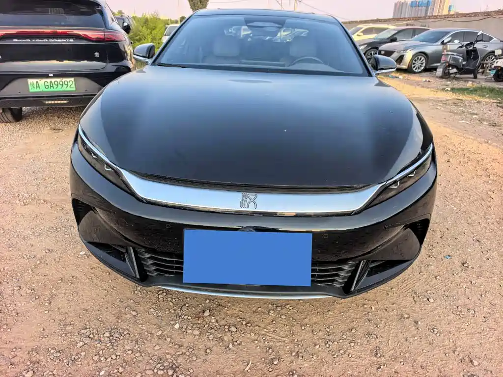 BYD Han — миниатюра 2