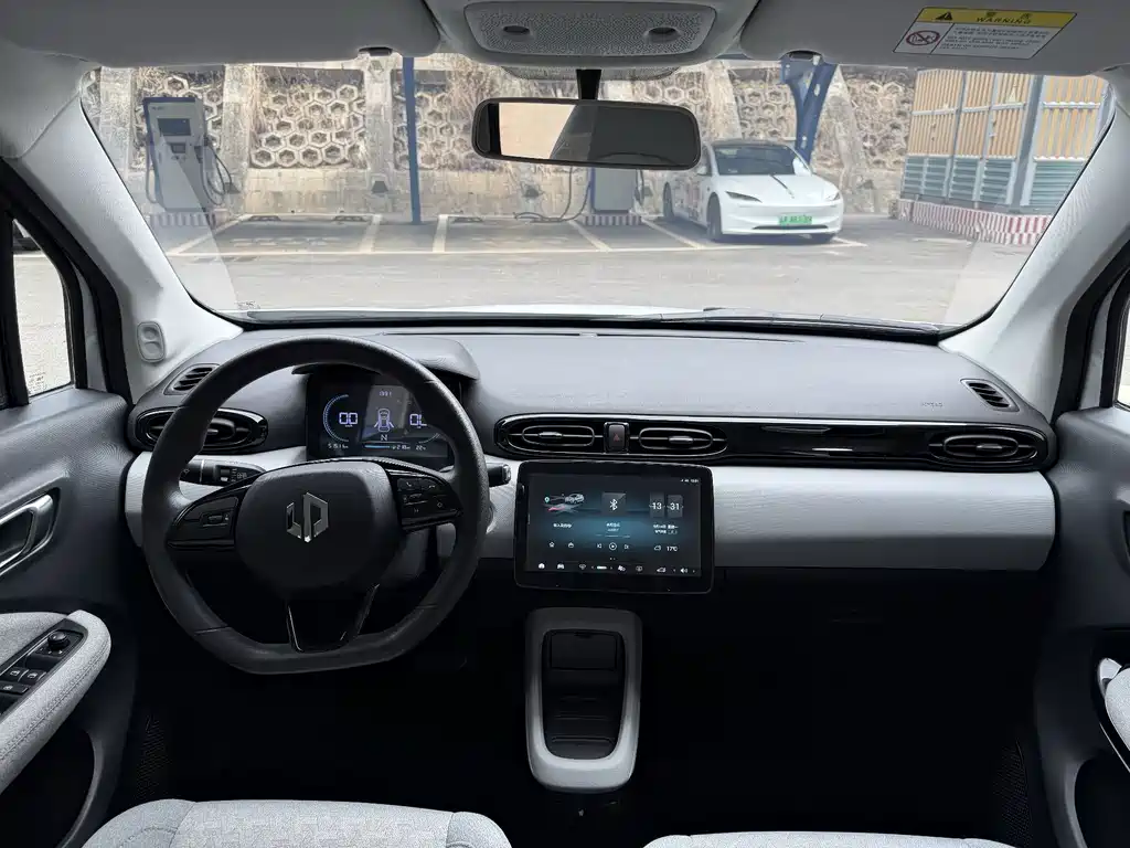 Leapmotor Leapmotor T03 — миниатюра 15