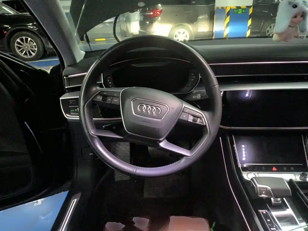Audi A8 — миниатюра 11